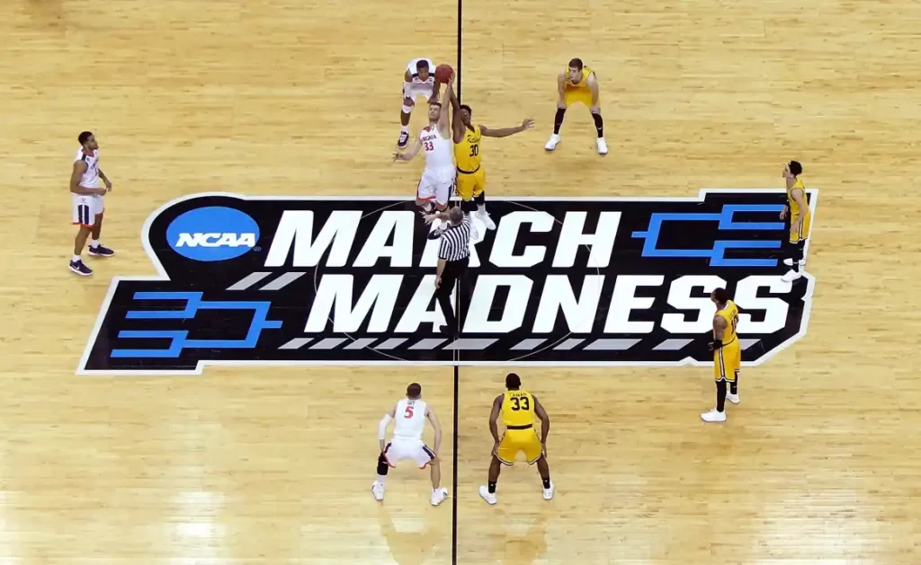 На March Madness 2025 сильні команди перемогли в 82% матчів