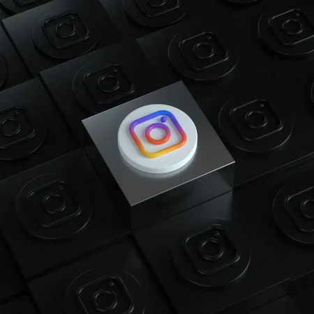 Meta заблокувала 7 Instagram-акаунтів за рекламу онлайн-казино