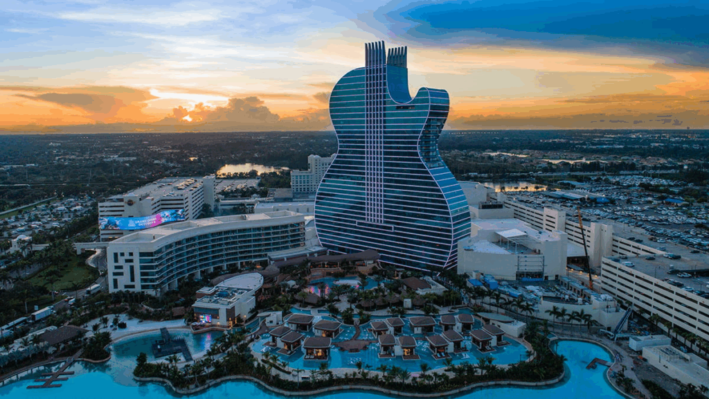 Панорамний вигляд Seminole Hard Rock Hotel & Casino з гітароподібною будівлею